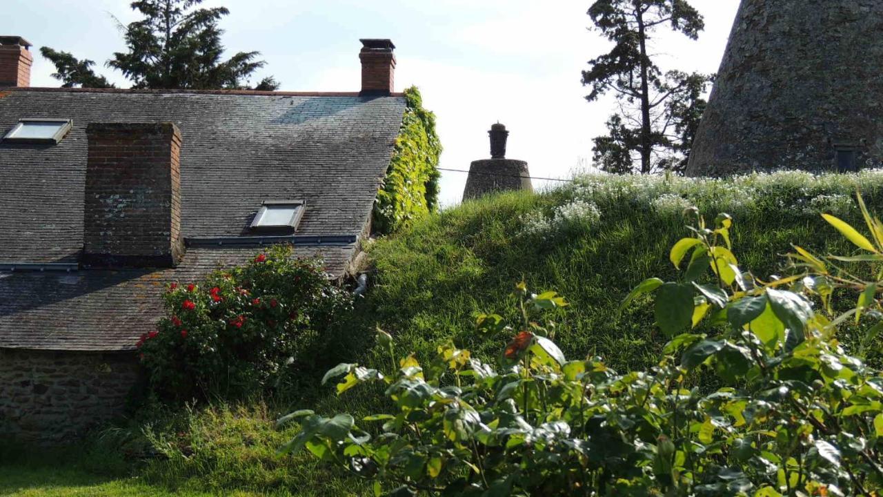 Moulin De La Placette Faye-d'Anjou Exterior foto